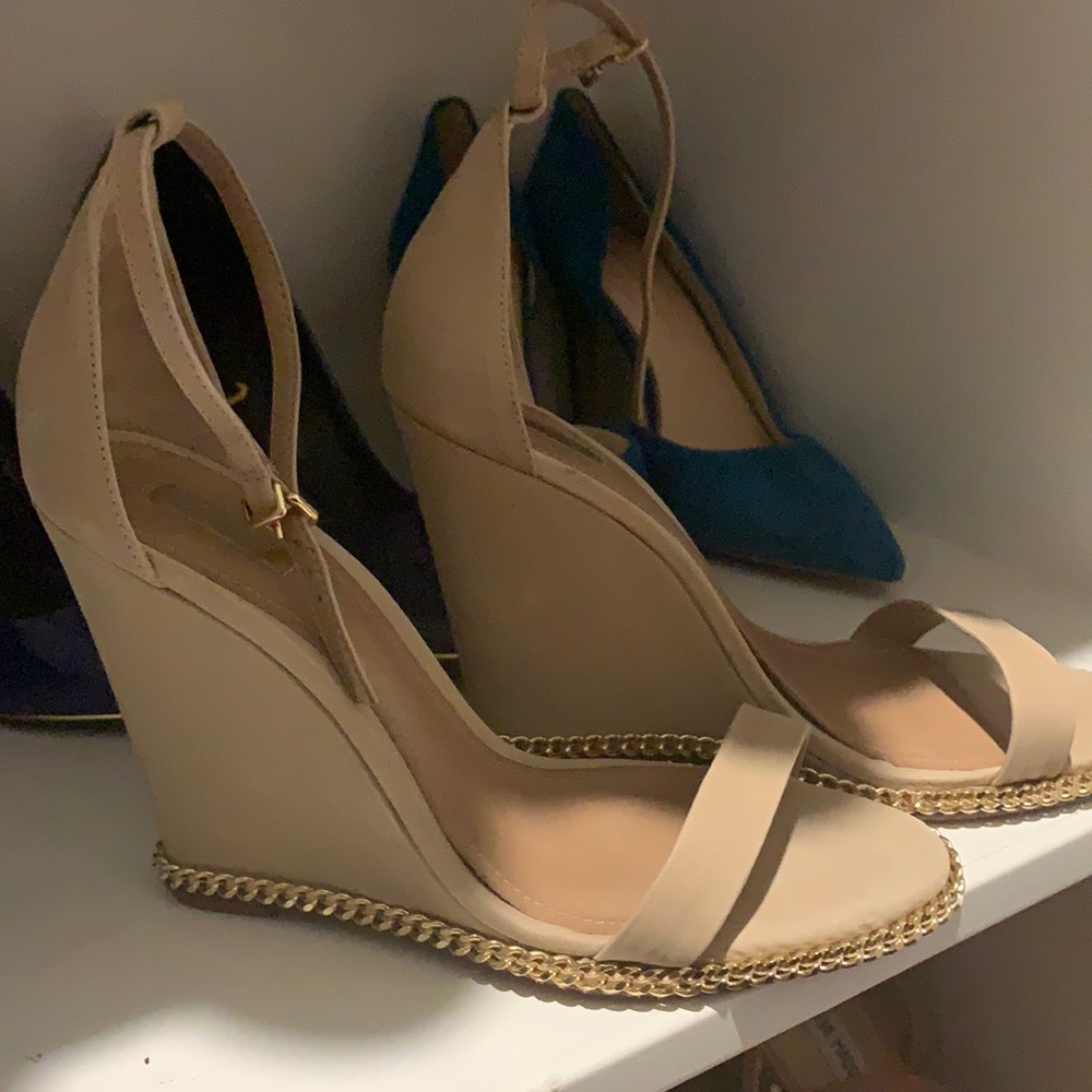 Schutz Wedge heel